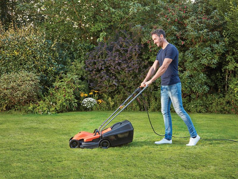 BLACK + DECKER BEMW451 Electric Lawnmower 32cm 1200W 240V