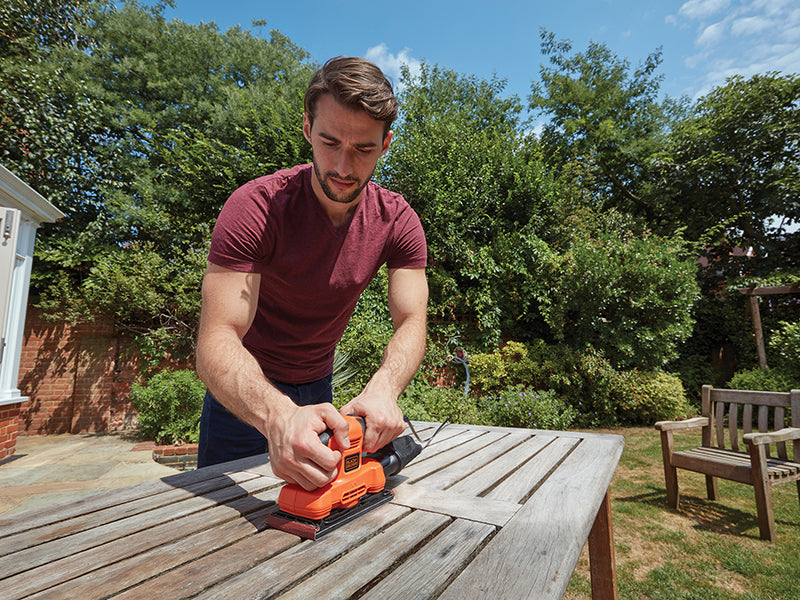 BLACK + DECKER BEW220 Heritage 1/3 Sheet Sander 150W 240V