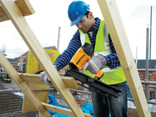 Load image into Gallery viewer, Bostitch F21PL-E Pneumatic Roundhead &amp; MCN Stick Nailer 38-90mm