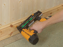 Load image into Gallery viewer, Bostitch FN1664-E Pneumatic Magnesium Finish Nailer 16 Gauge 25-64mm