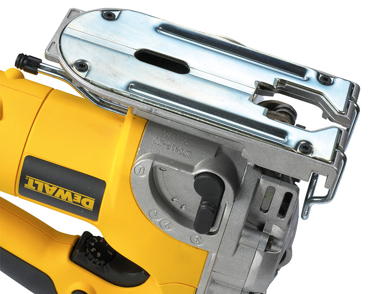 DEWALT DW331K Heavy-Duty Jigsaw