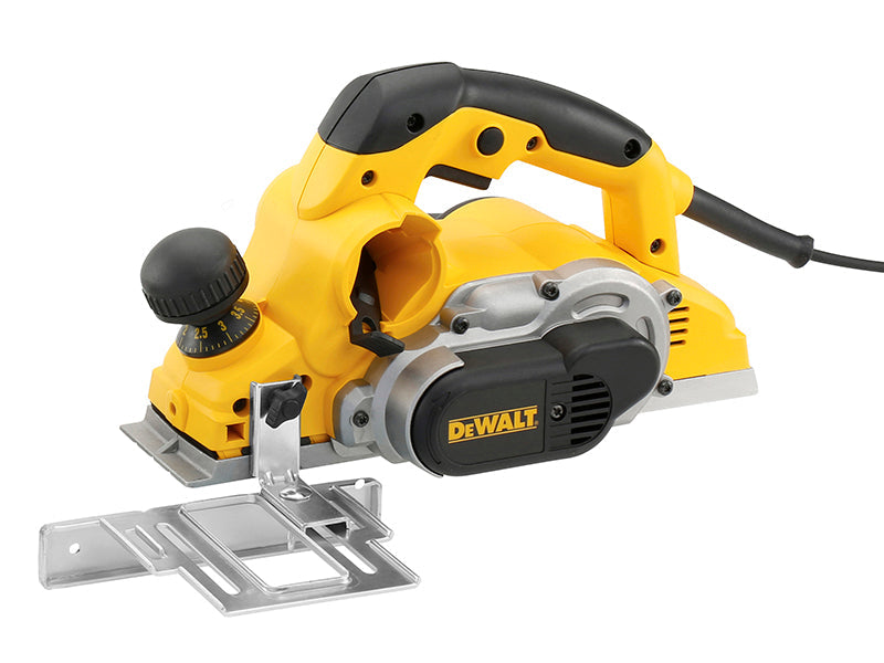 DEWALT D26500K Professional Planer in Kit Box