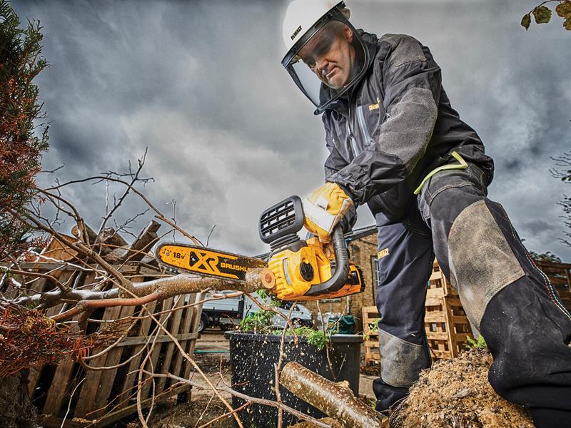 DEWALT DCM565 XR Brushless Chainsaw