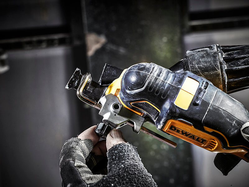 DEWALT DCS355 XR Brushless Oscillating Multi-Tool