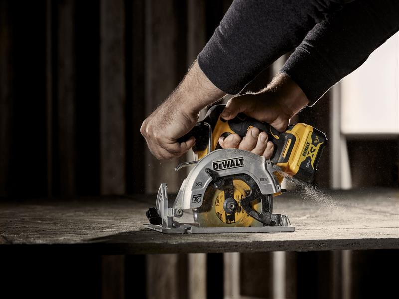 DEWALT DCS512 Brushless XR Circular Saw