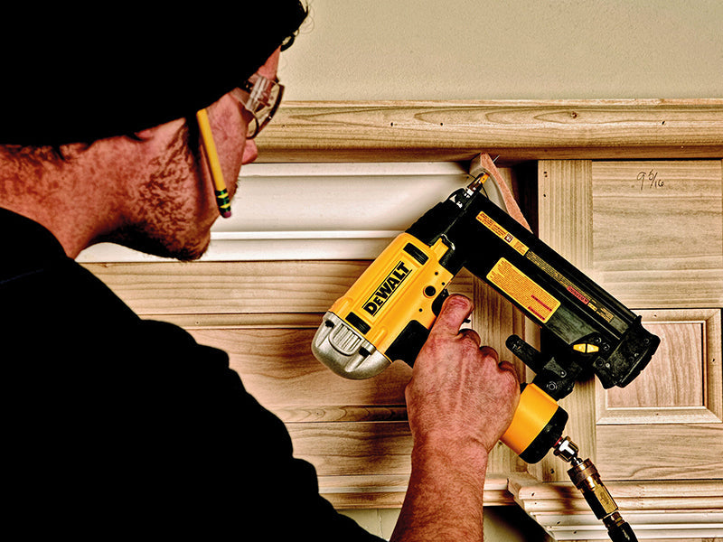 DEWALT DPN1850PP Pneumatic Oil-Free 18 Gauge Brad Nailer