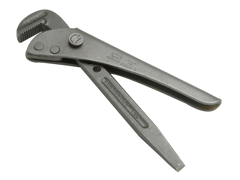 Footprint Pipe Wrench