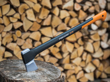 Load image into Gallery viewer, Fiskars X Series Splitting Axe