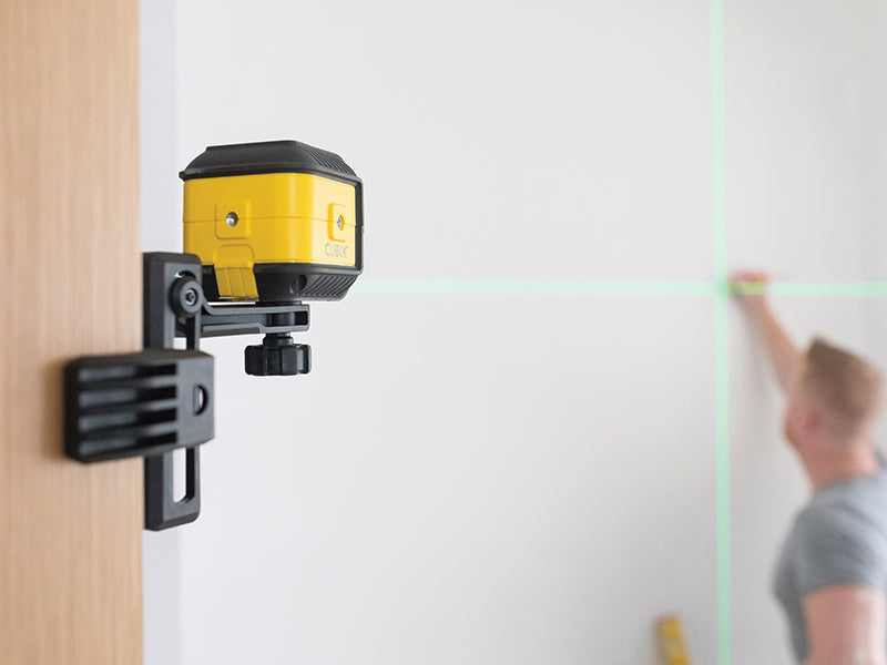 STANLEY® Intelli Tools Cubix™ Cross Line Laser Level (Green Beam)