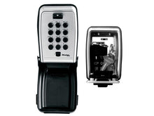 Load image into Gallery viewer, Master Lock 5423E Push Button Select Access® Key Safe