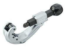 Load image into Gallery viewer, RIDGID Ratcheting Enclosed Feed Tube Cutter