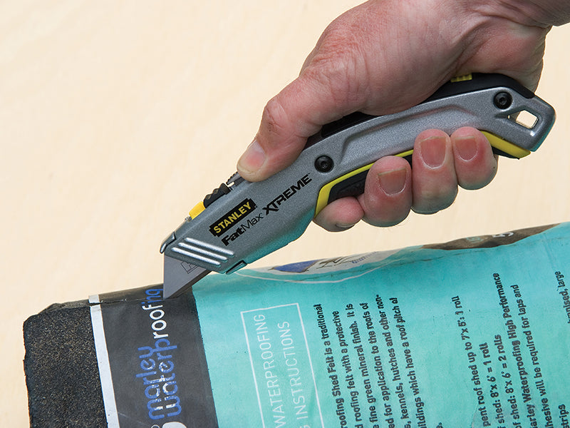 STANLEY® FatMax® Retractable Twin Blade Knife