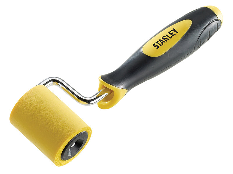 STANLEY® DYNAGRIP™ Wallpaper Seam Roller