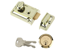 Load image into Gallery viewer, Yale Locks 77 Traditional Nightlatch