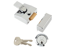 Load image into Gallery viewer, Yale Locks 85 Series Deadlocking Nightlatch